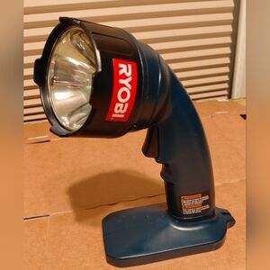 Ryobi P700 18V Swivel HeadFlashlight